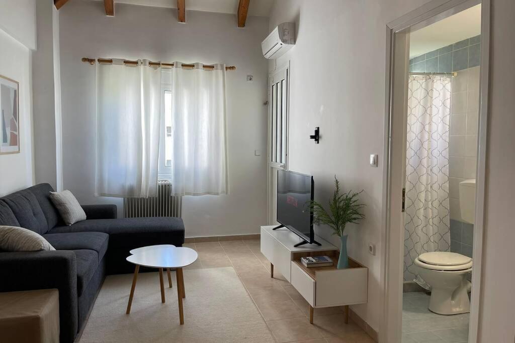 Attic Studio Stay Kalamata Bagian luar foto